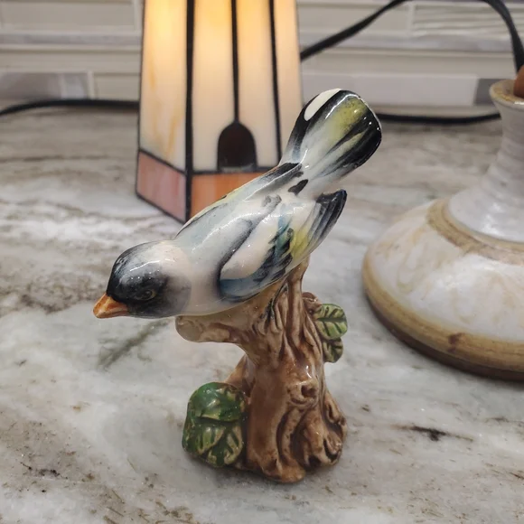 Lot of 5 Home Décor Items - Picture 2 of 10